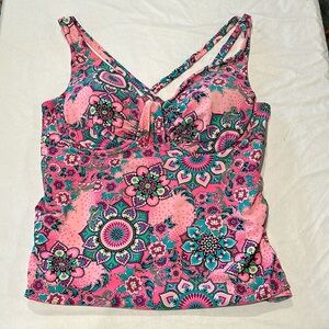Catalina Tankini Size 1x Pink and Blues Padded Bra Like new Racer Back